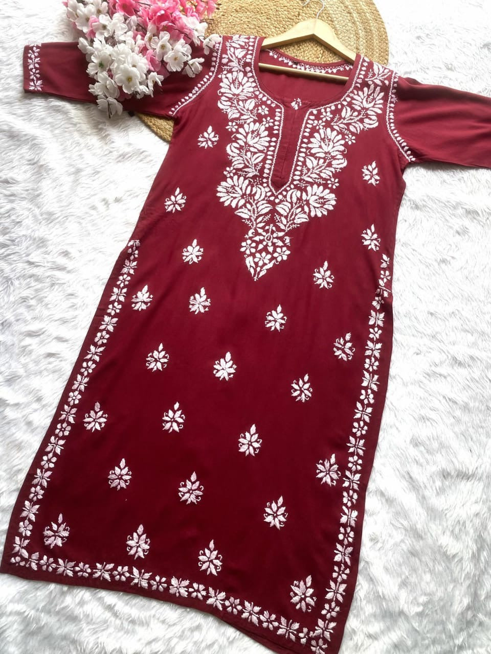 Minimal Chikankari Kurta