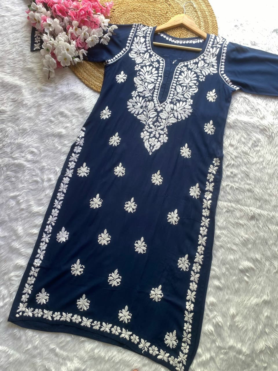 Minimal Chikankari Kurta