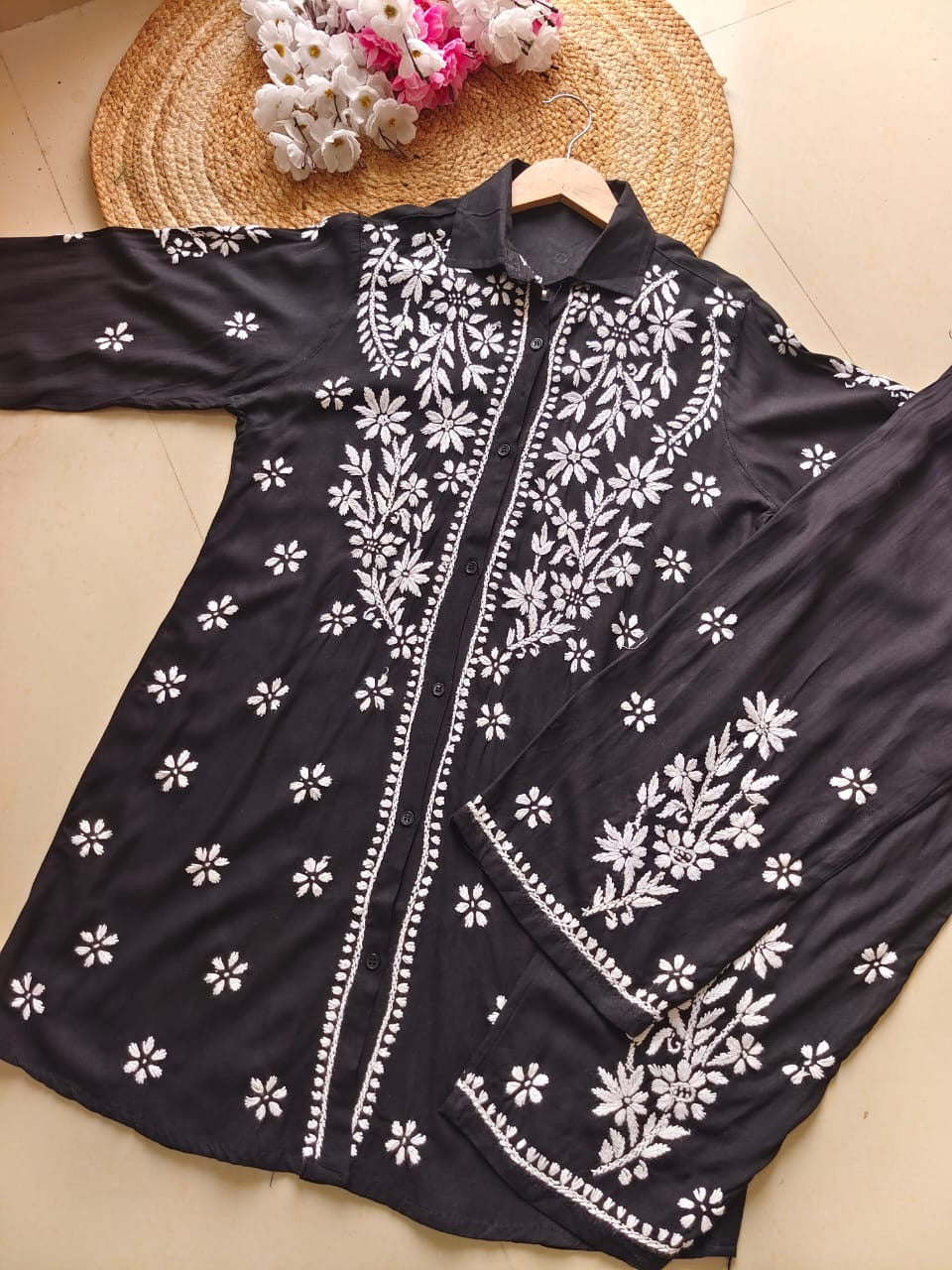 Rida Chikankari Co-ord Set
