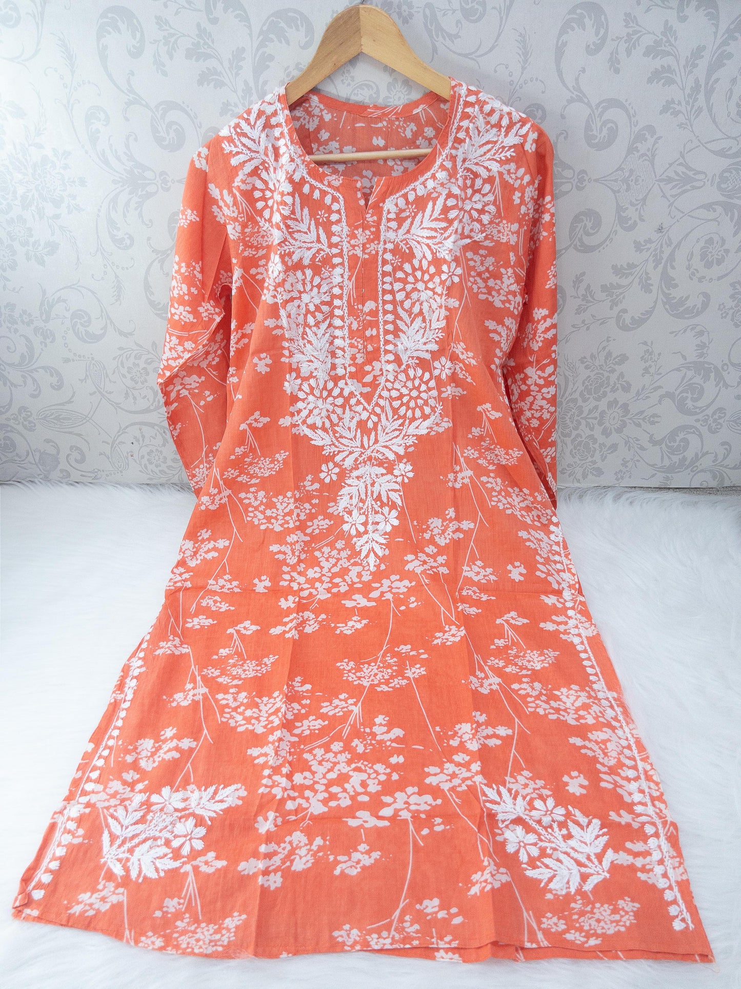 Rida Chikankari Printed Kurti