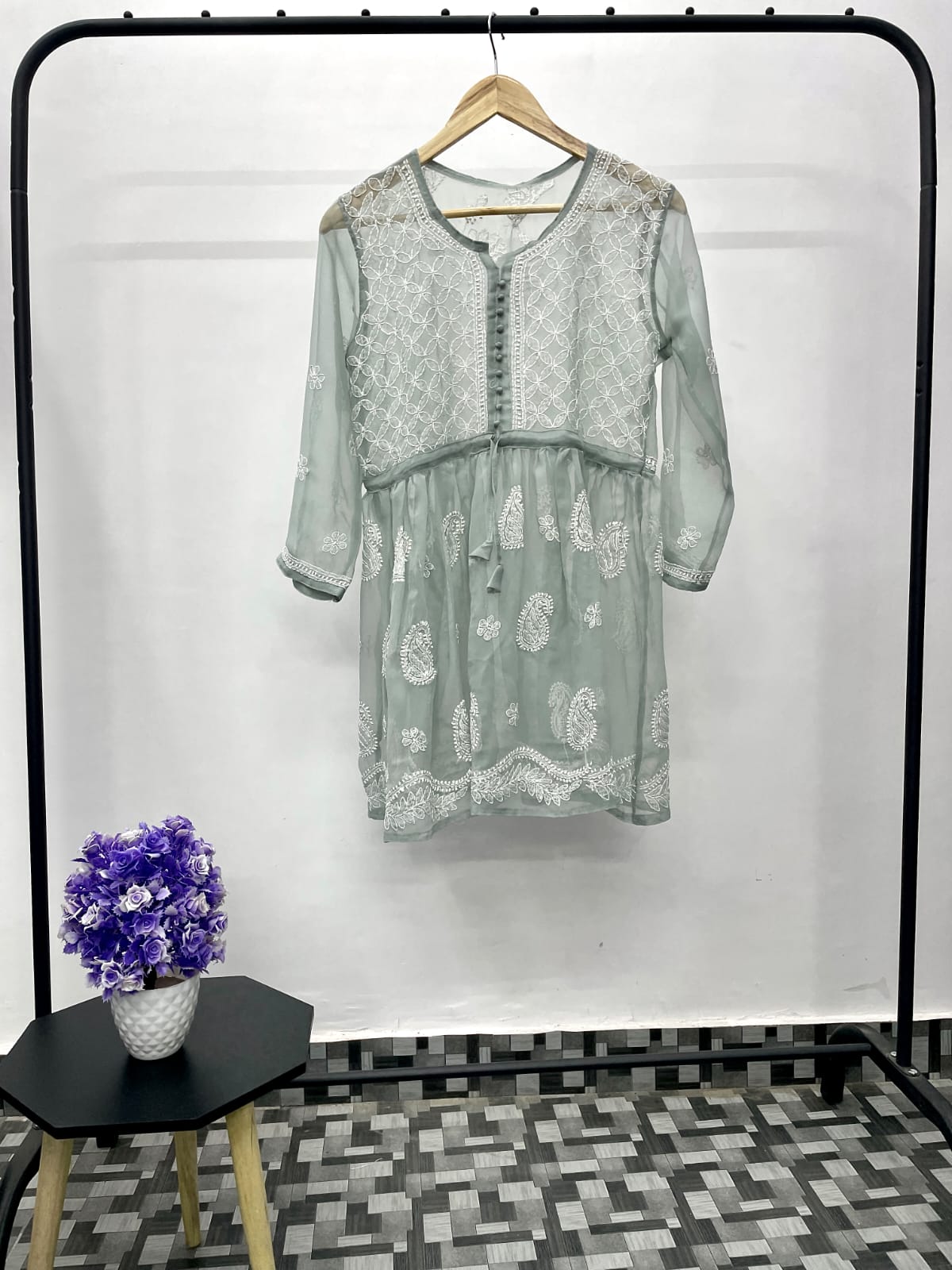 Yana Short Chikankari Peplum Top