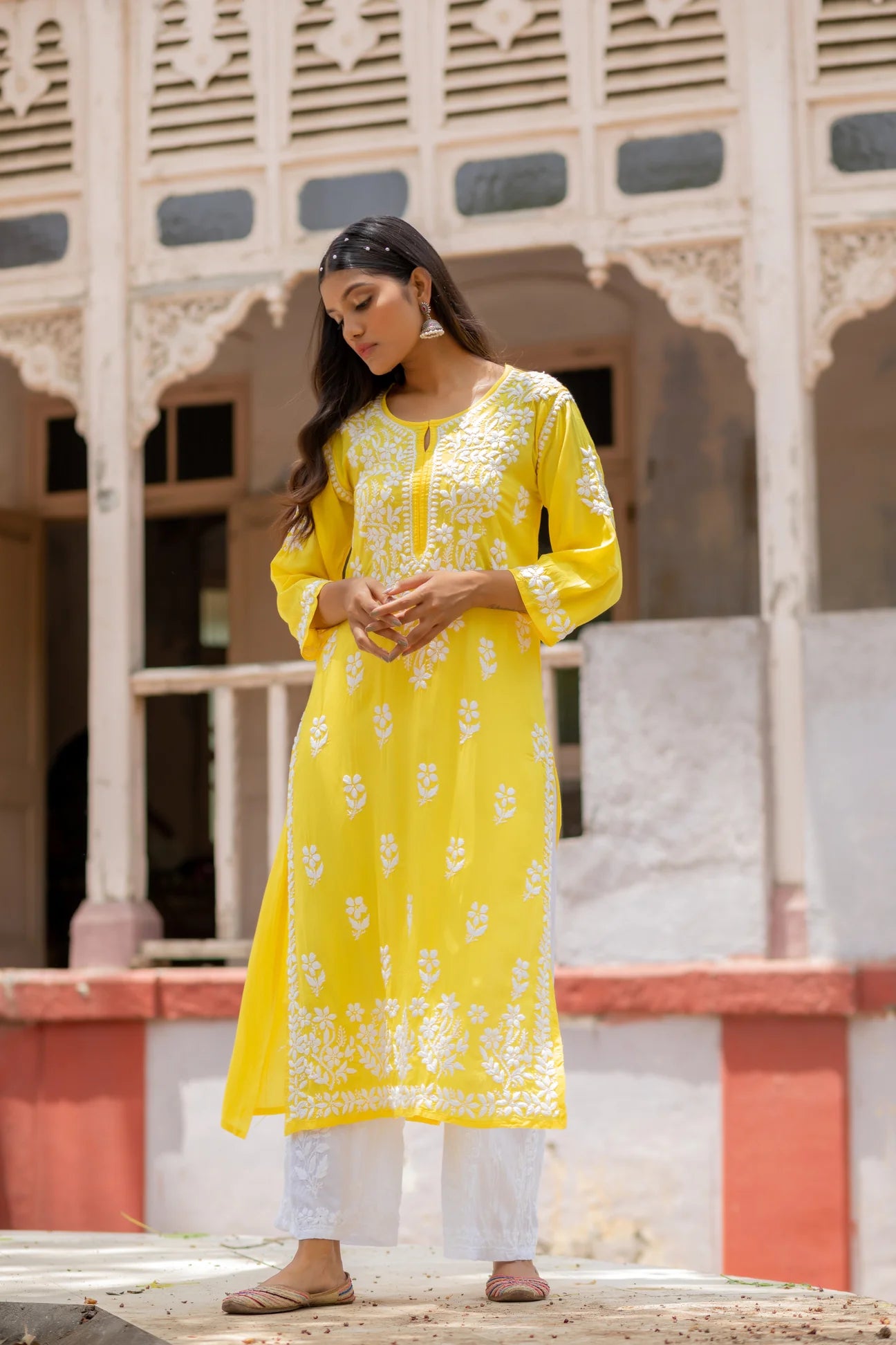 Phool Chikankari Kurta/Set