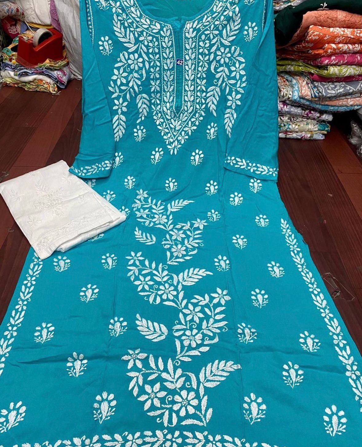 Modal Chikankari Kurta