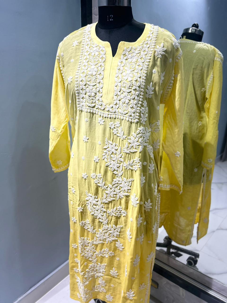 Phool Chikankari Kurta