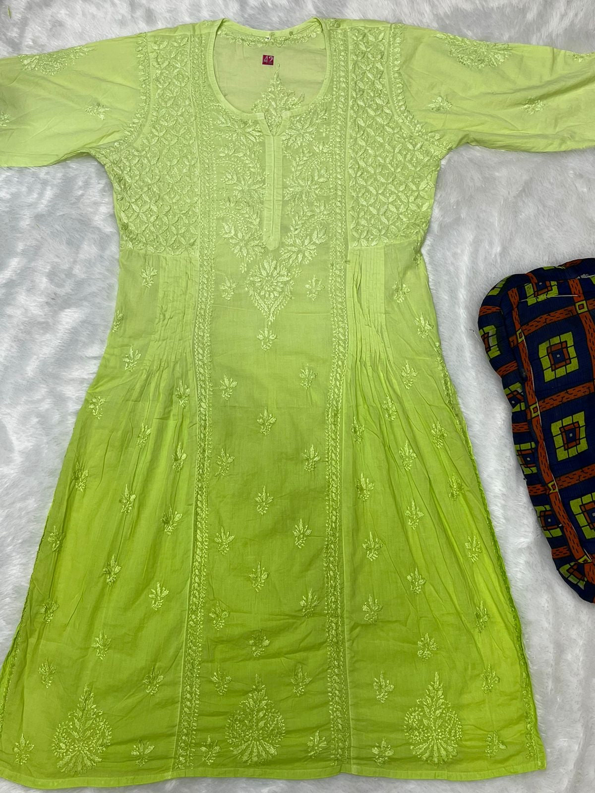 Rida Chikankari Kurti