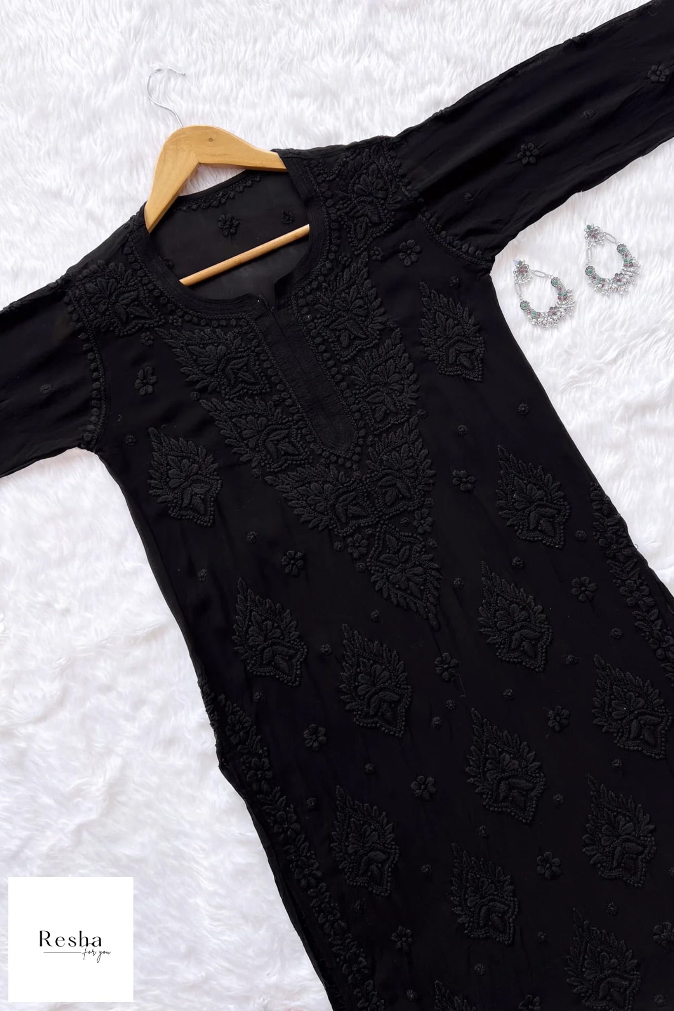 Saya Premium Chikankari Kurta