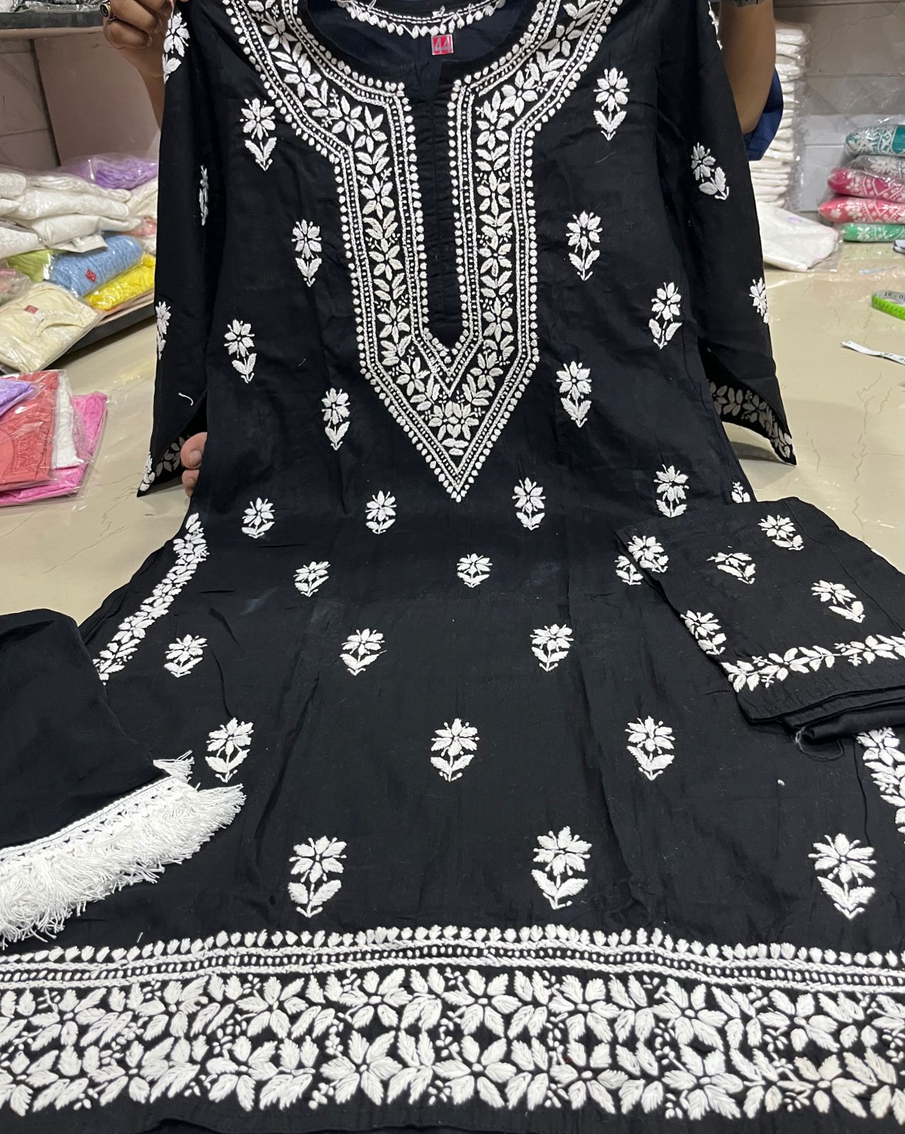 Samira Chikankari Suit