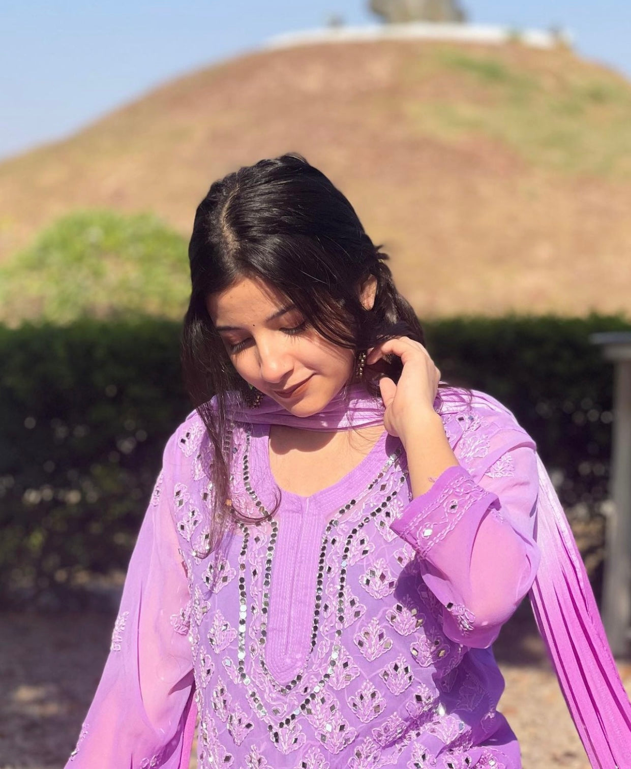Chikankari Mirror Ombre Suit