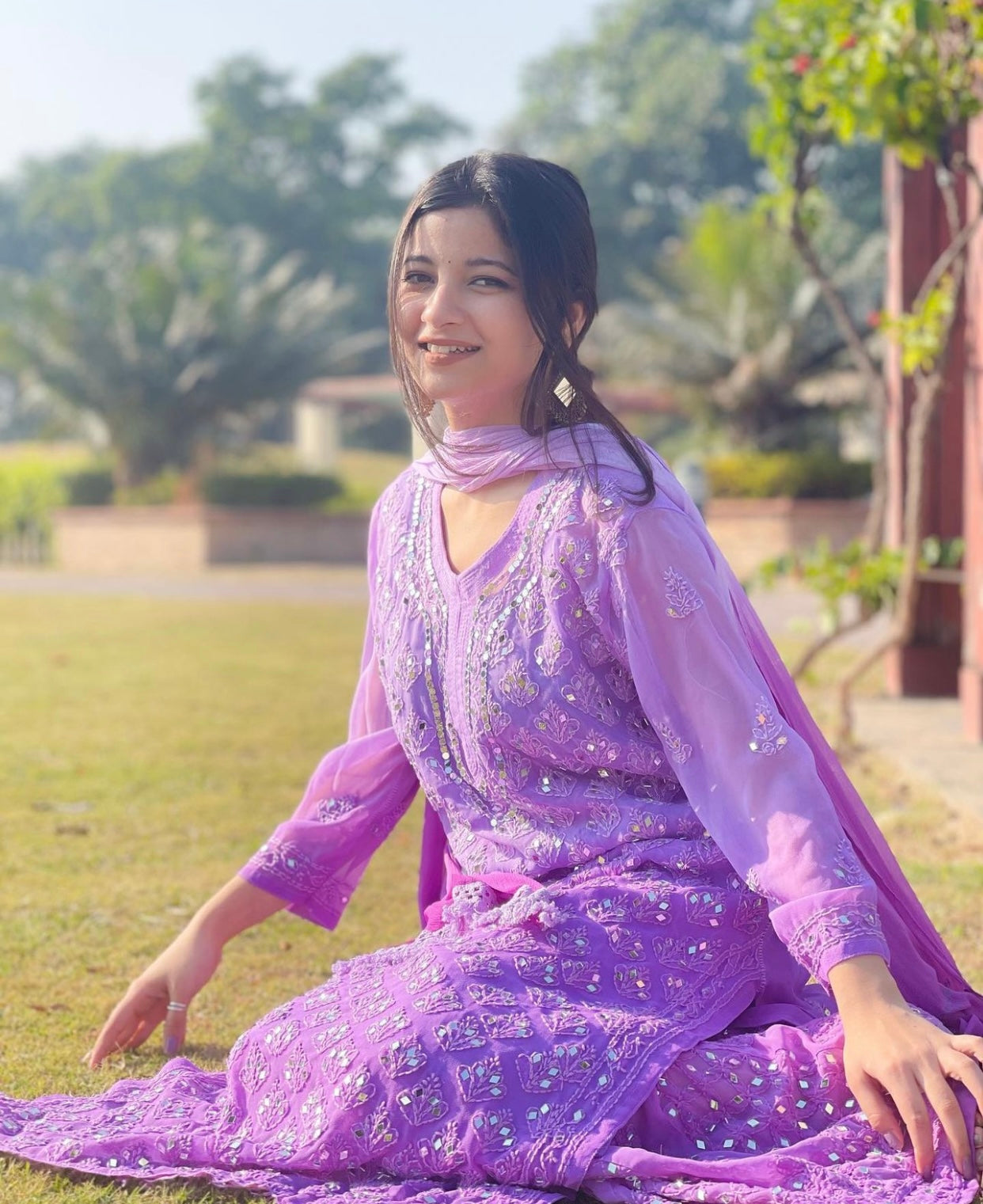 Chikankari Mirror Ombre Suit