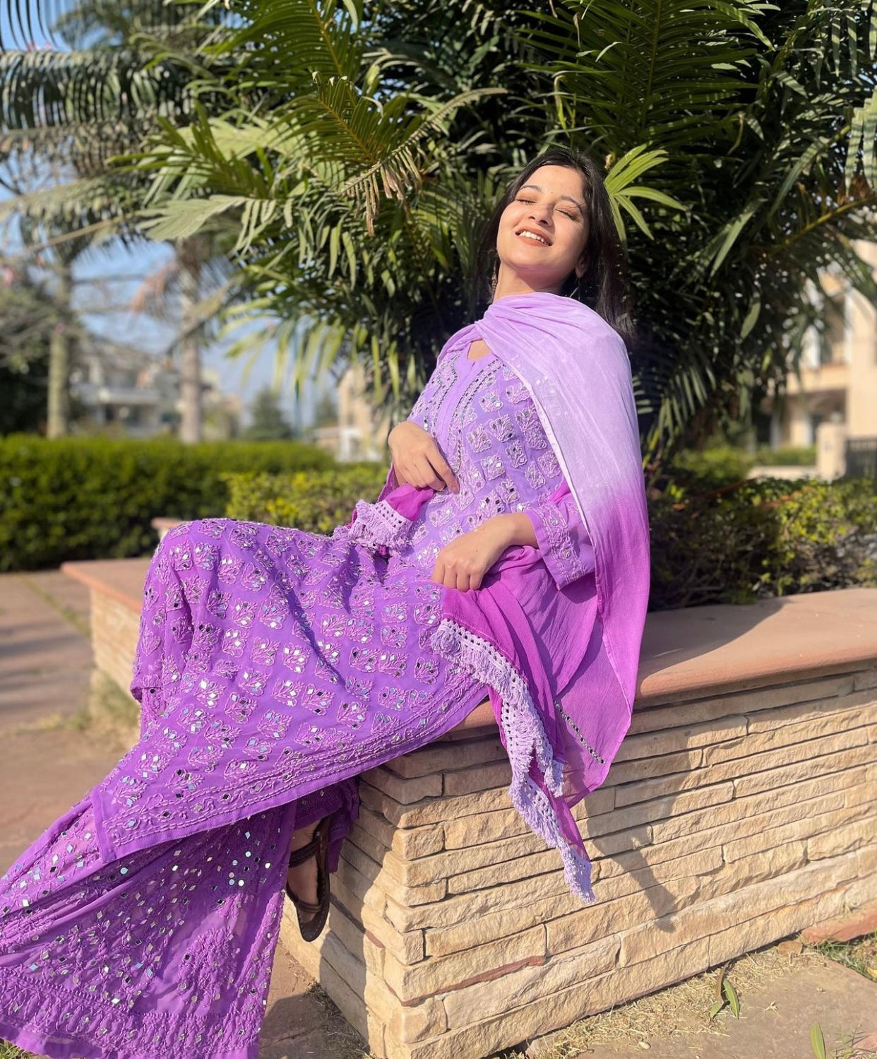 Chikankari Mirror Ombre Suit