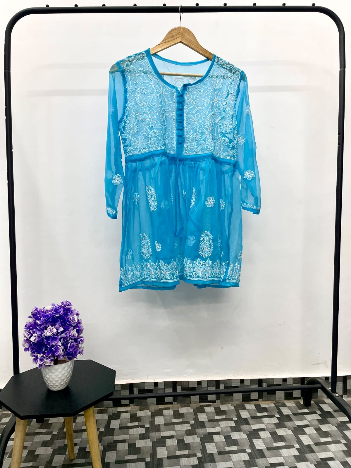 Yana Short Chikankari Peplum Top
