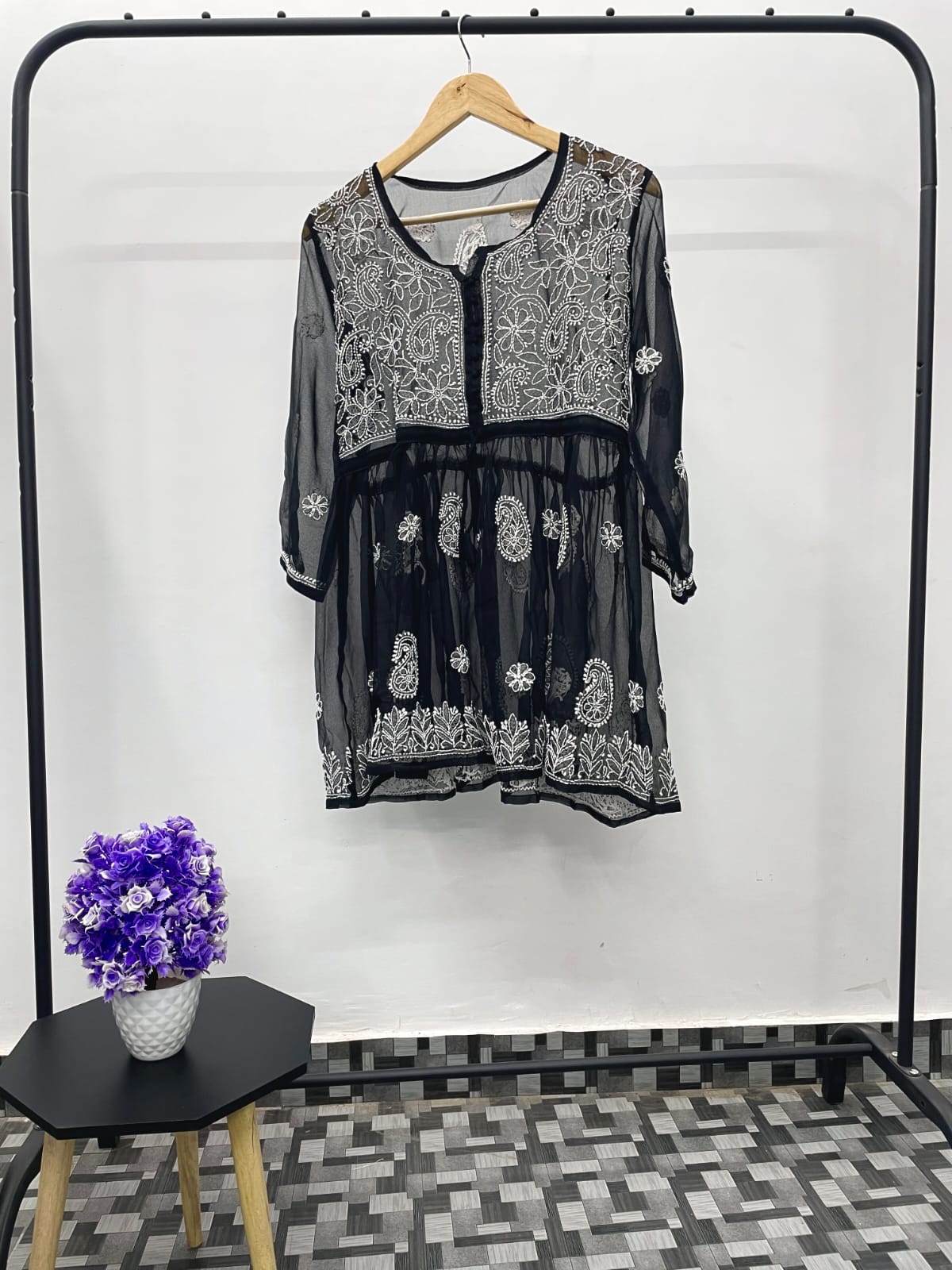 Yana Short Chikankari Peplum Top
