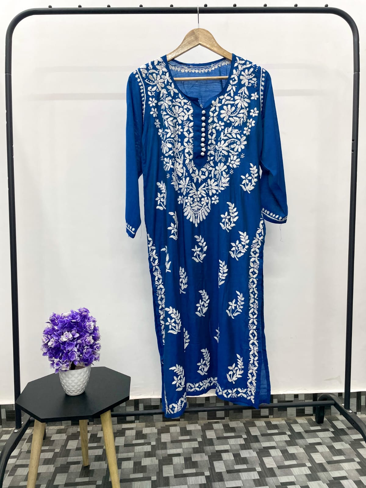 Heer Chikankari Muslin Silk Kurta
