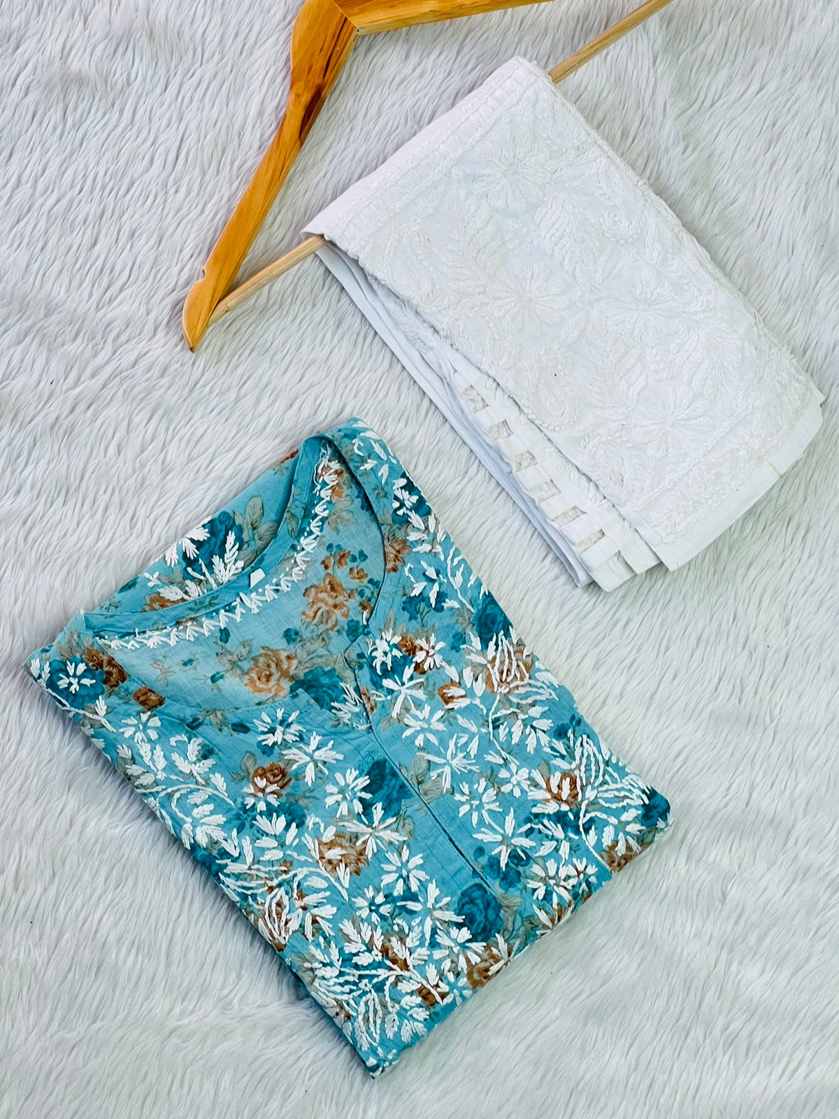 Floral Chikankari Kurta