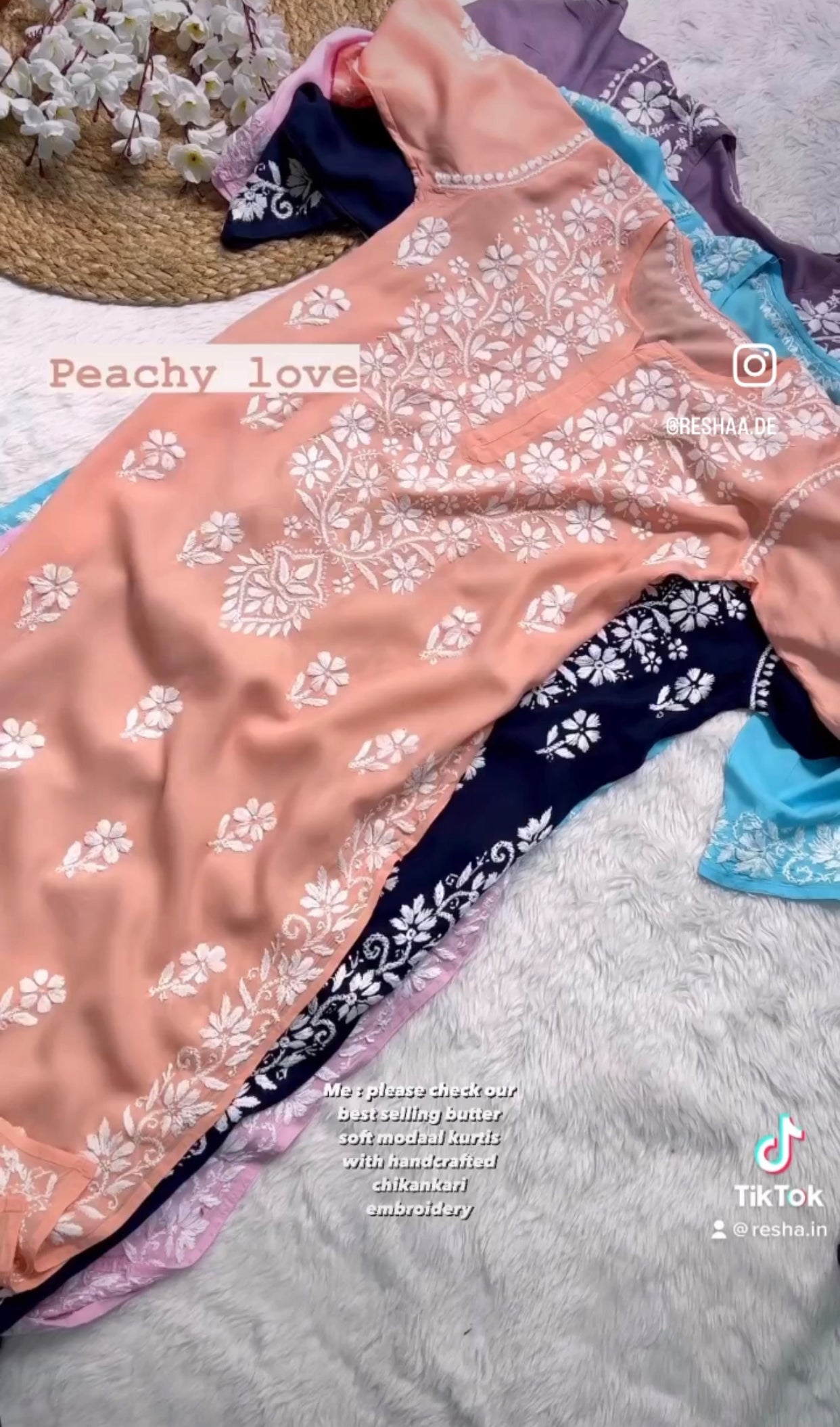 Phool Modal Chikankari Kurta