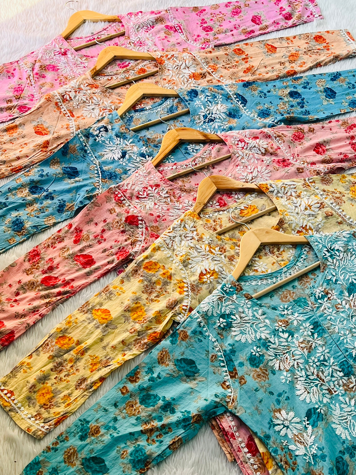 Floral Chikankari Kurta