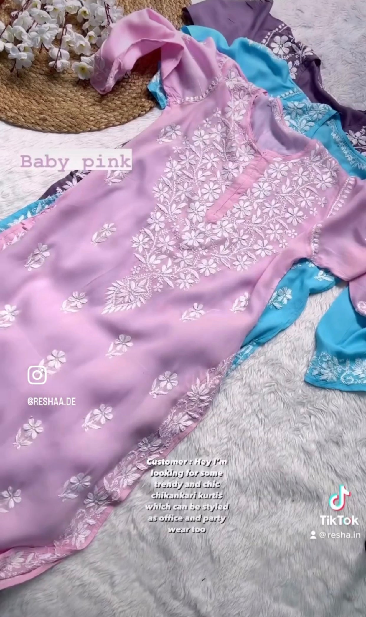 Phool Modal Chikankari Kurta