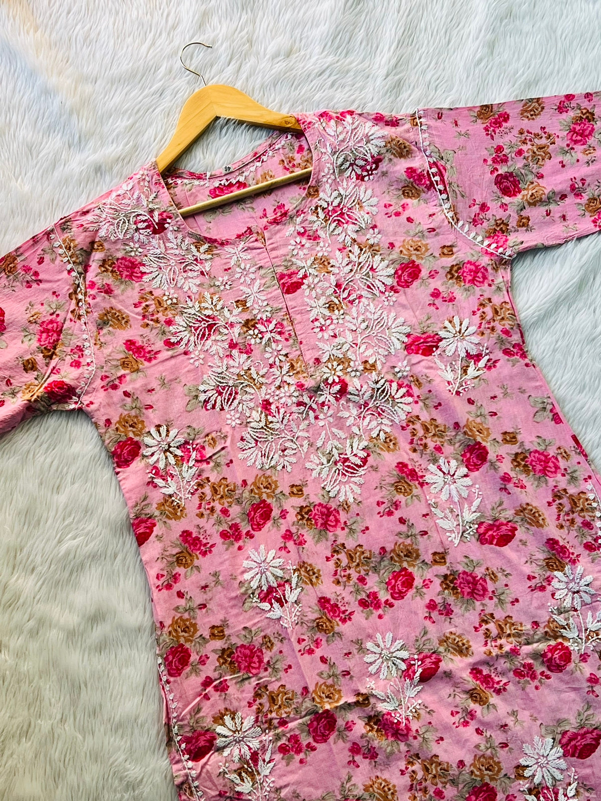 Floral Chikankari Kurta